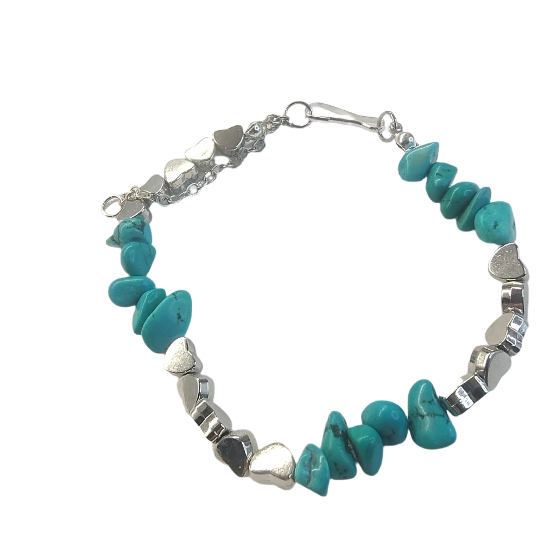 Turquoise Love – A Free-Spirited Bracelet with Natural Stone and Heart Accents1